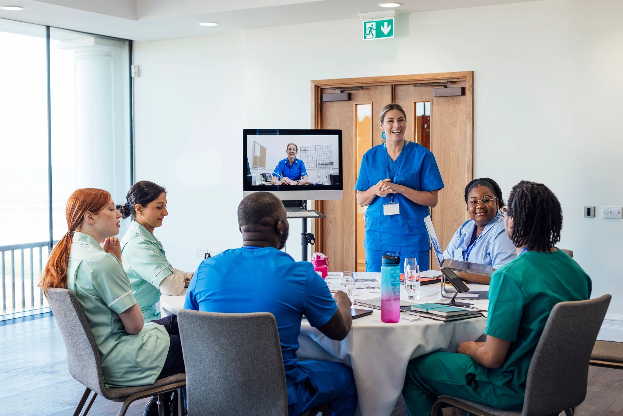 Online AI training course for NHS staff, digital, healthcare, artificial intelligence, modern, professional